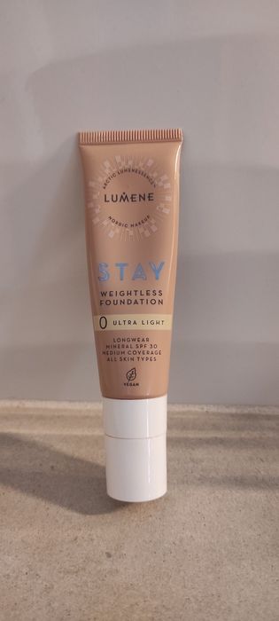 Fluid Lumene Stay Podkład z SPF 30 Długotrwały Vegan