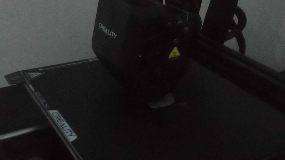Impressora 3D Creality Ender 3 V3 SE - Usado