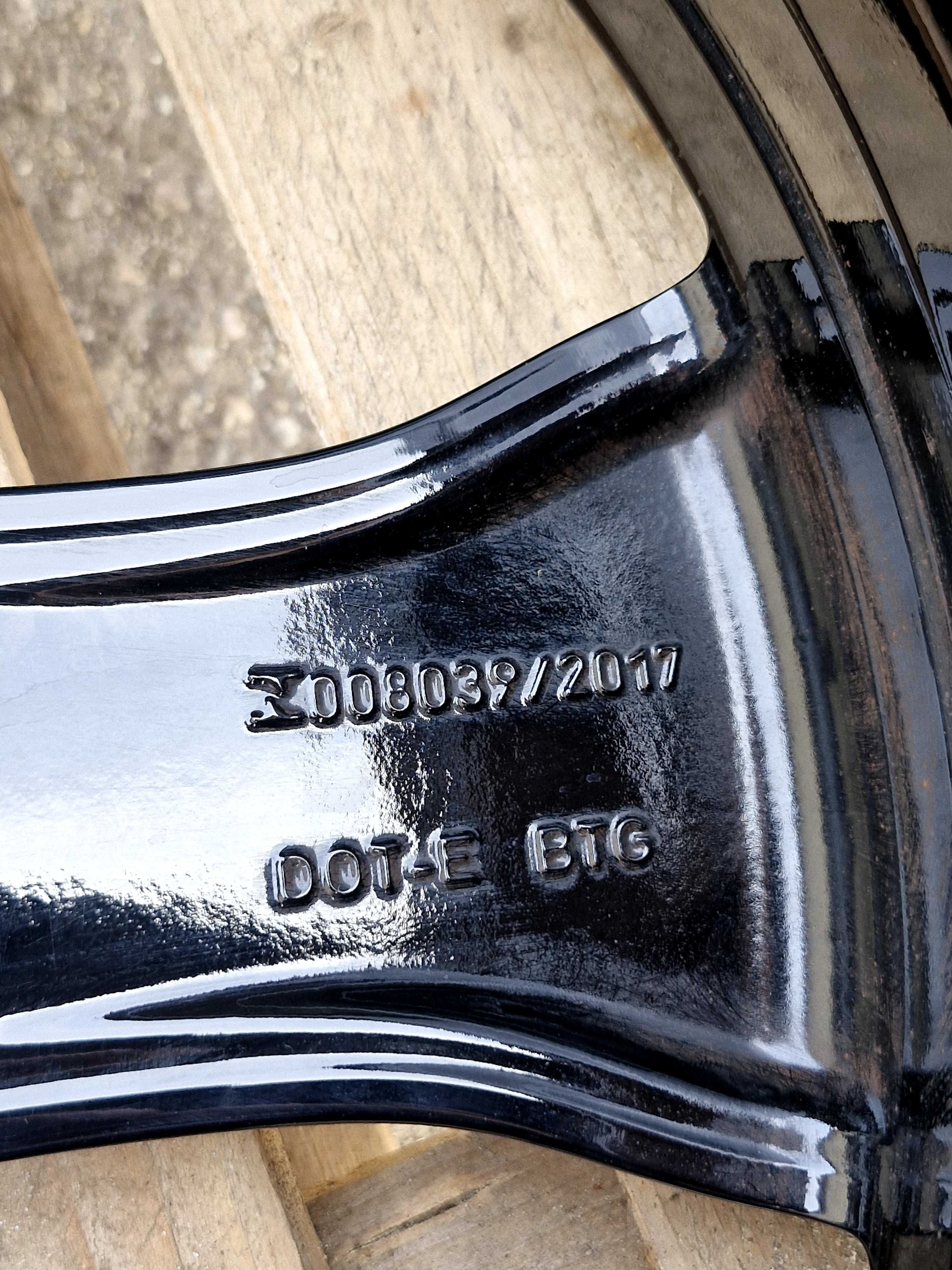 Felga pojedyncza Mercedes amg  5x112  r19 7.5j et53.5 A24.340.115.00
