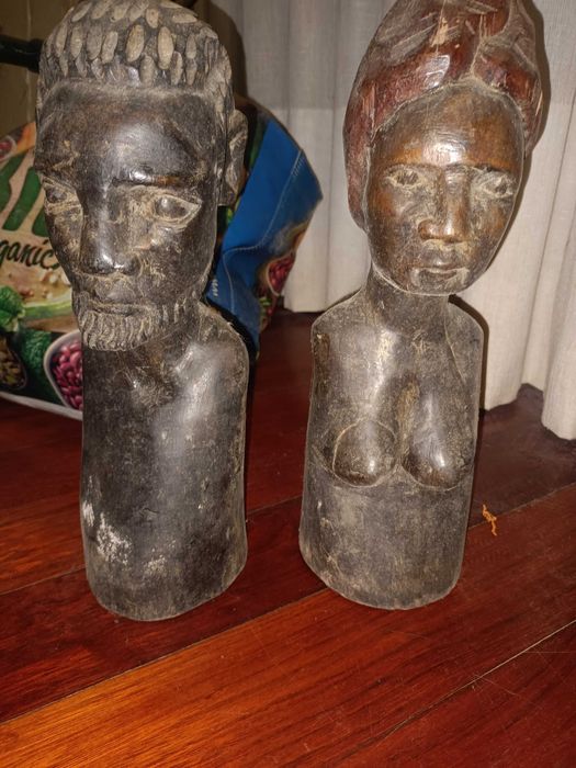 Peças Arte de Angola tudo pelo preço indicado