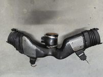 Dolot powietrza om642 3.0 V6 w211 przewód powietrzny rogi