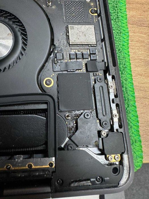 Ремонт телефон, планшет, ноутбук - iPhone , iPad , MacBook Apple.