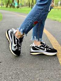 (унісекс) Кросівки Nike VaporWaffle Sport Fuschia x Sacai Black(літо)