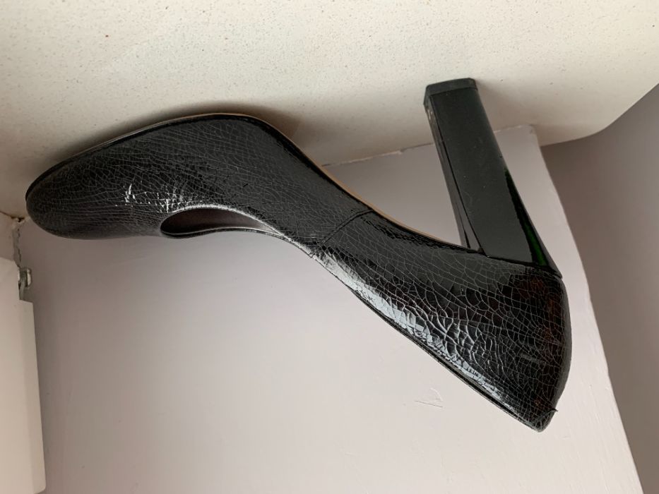 Buty szpilki czółenka wysoki gruby wygodny obcas GINO ROSSI 39,5