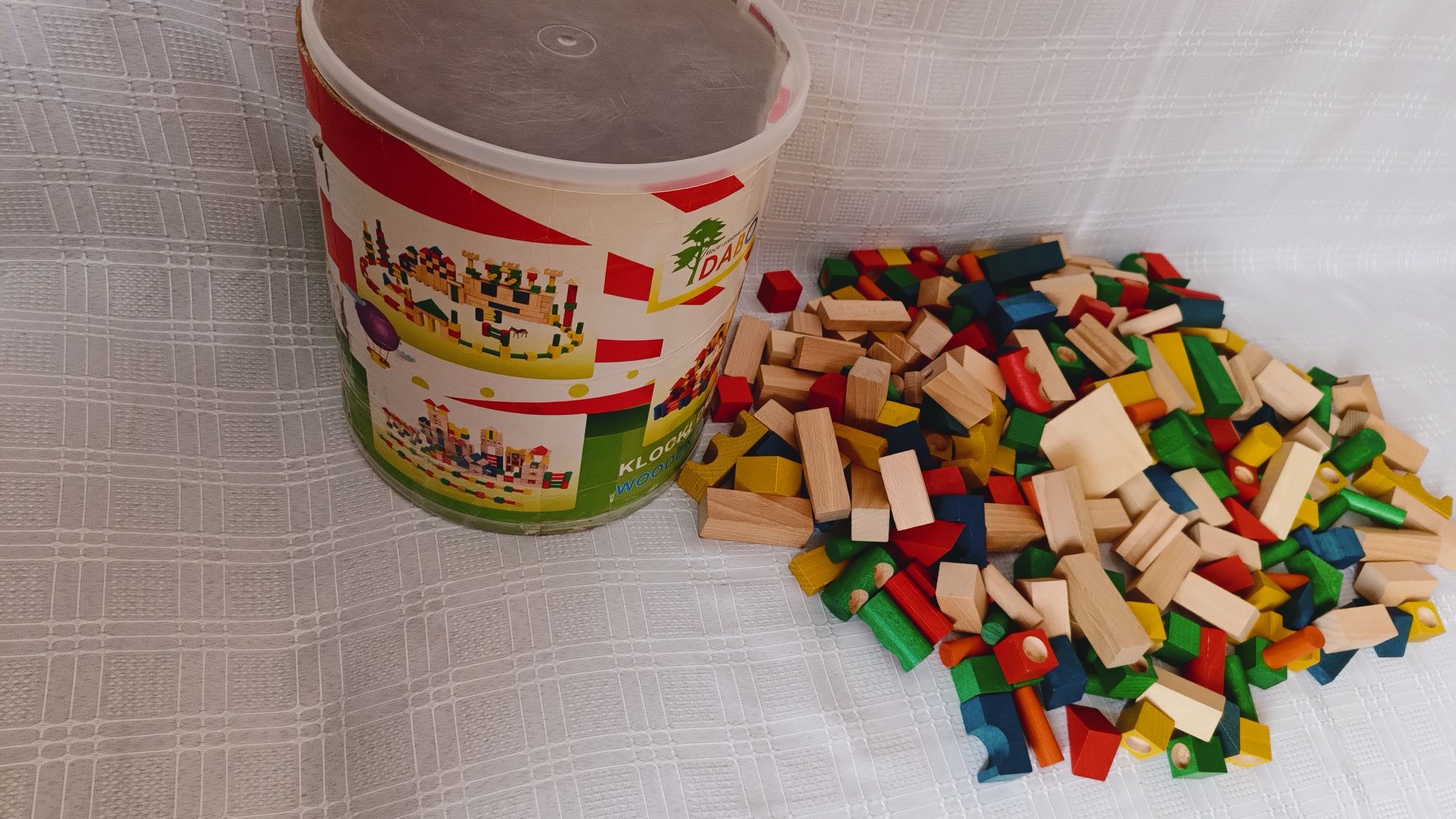 Klocki drewniane DABO, 250 sztuk, wiek 2+
