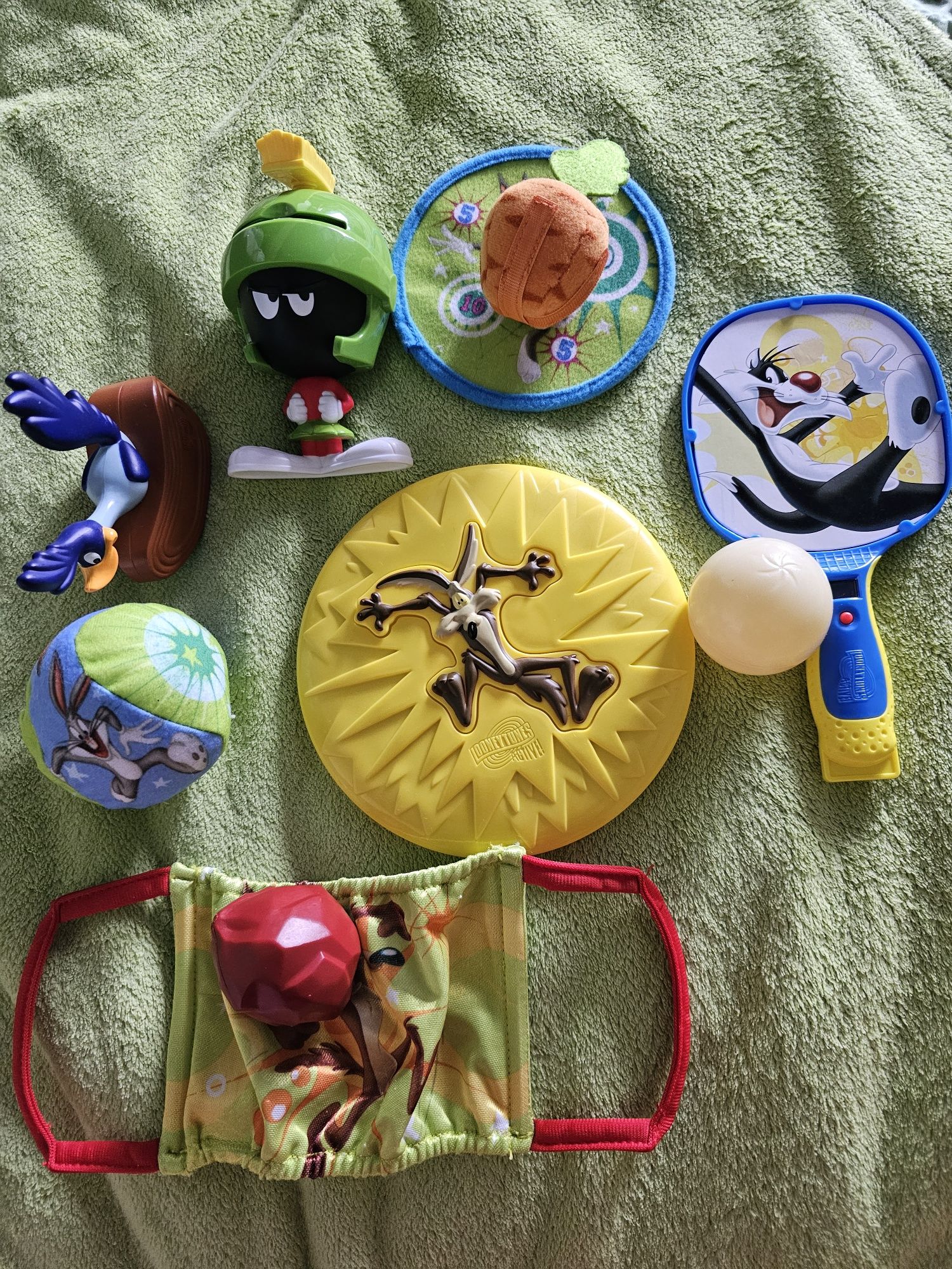 Игрушки макдональдс, mcdonalds Looneytynes collection