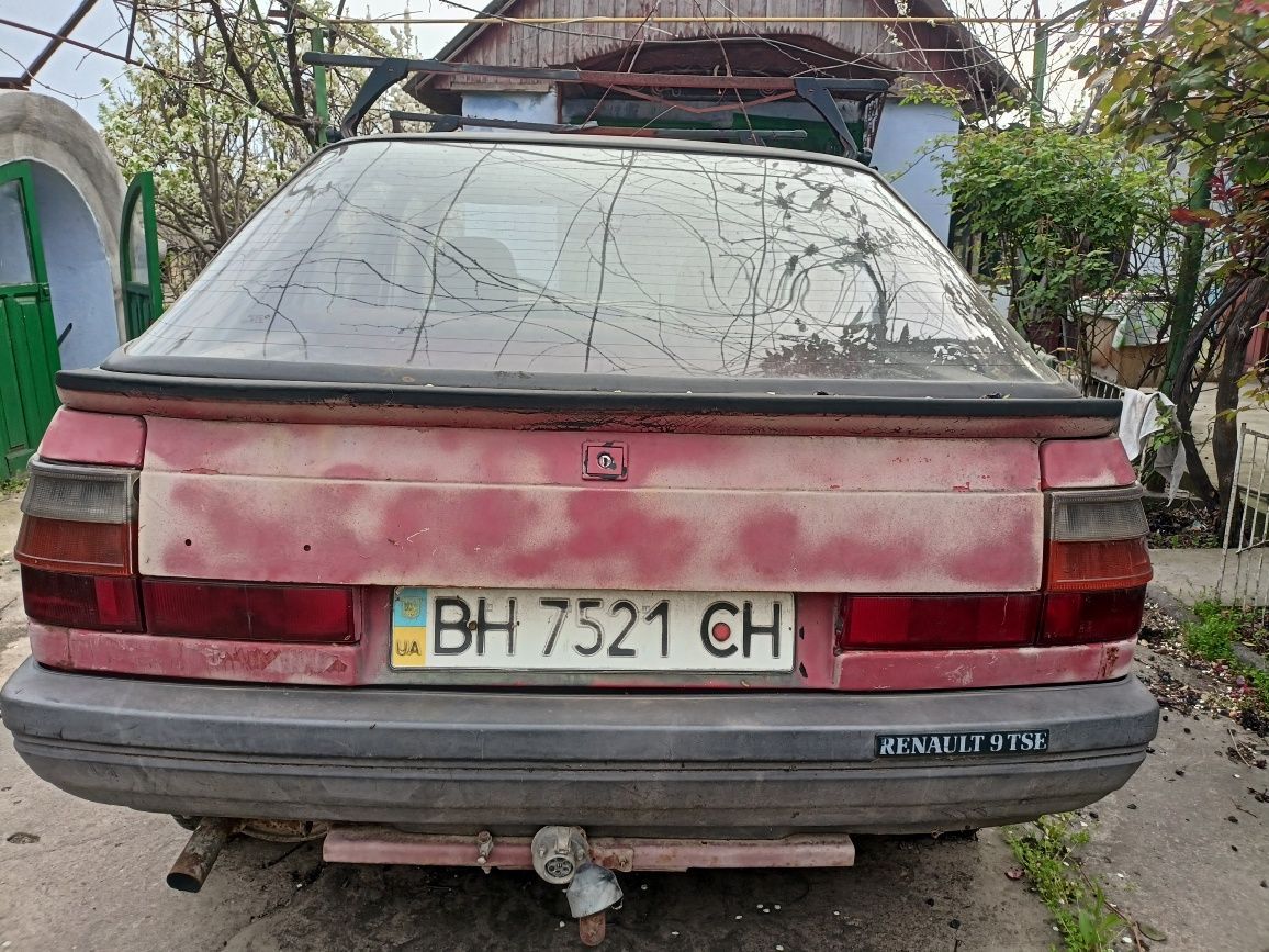 Renault 11 1985года