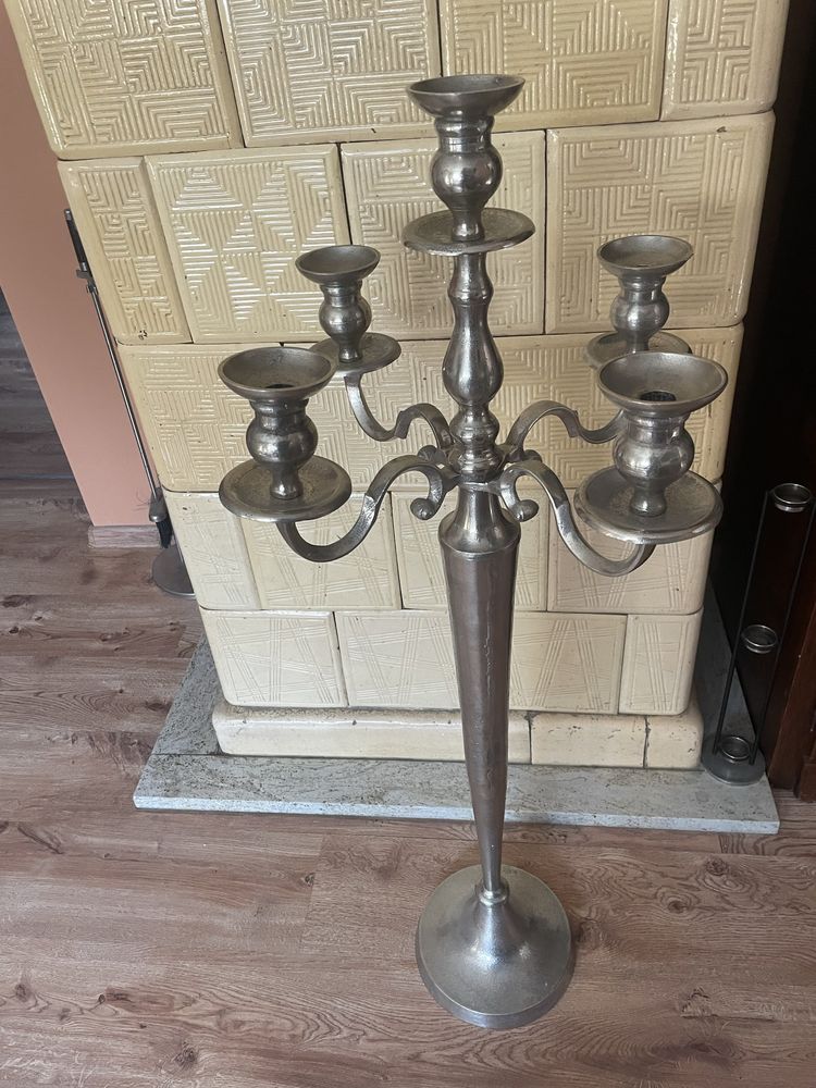 Duzy stojacy swiecznik 110 cm