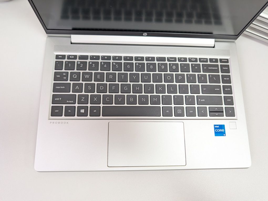 Ноутбук HP Probook 440 G8/i5-1135G7/8/256/HD/для судентів.ОПТ.РОЗДРІБ