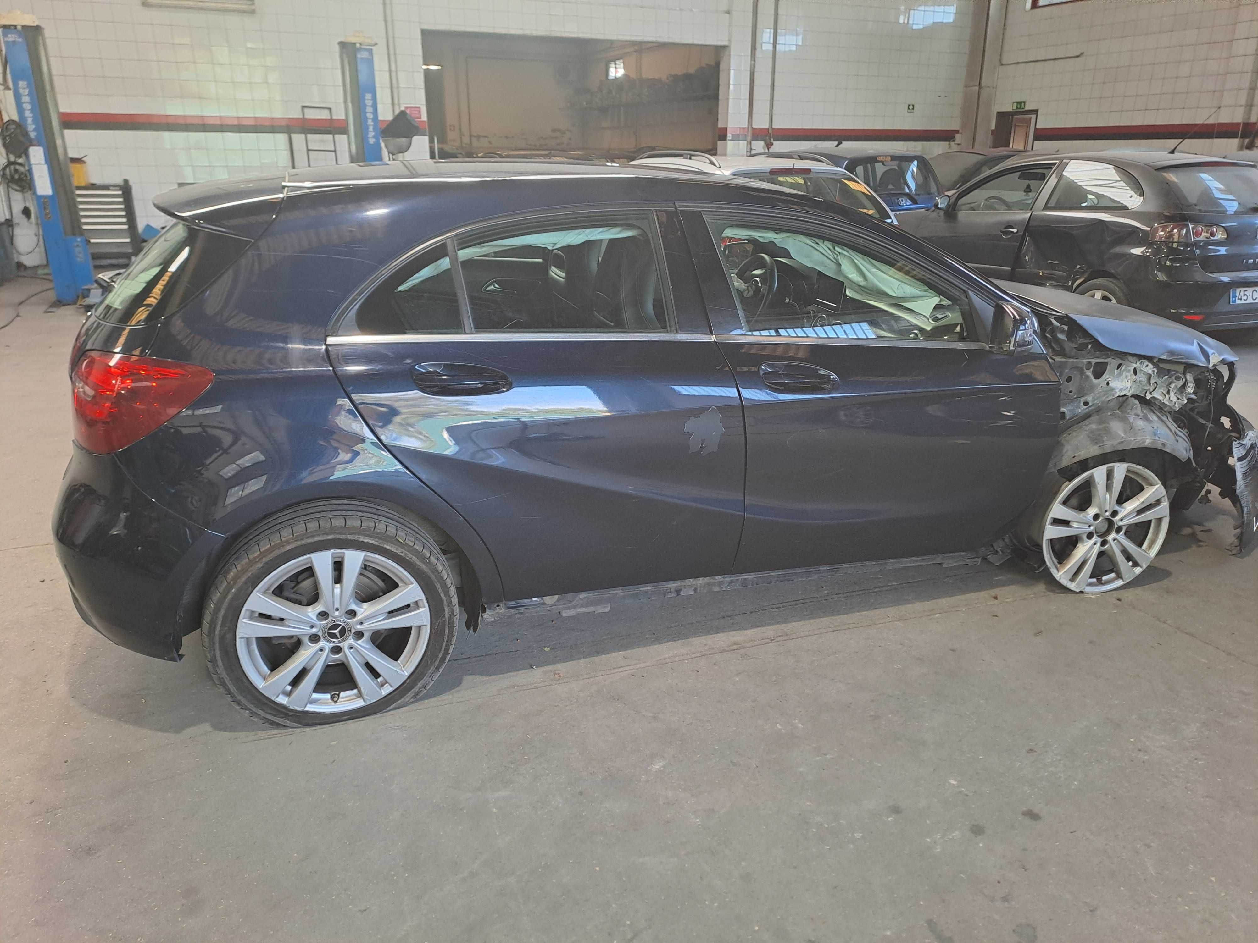 Salvado Mercedes A 160 D  de 2018
