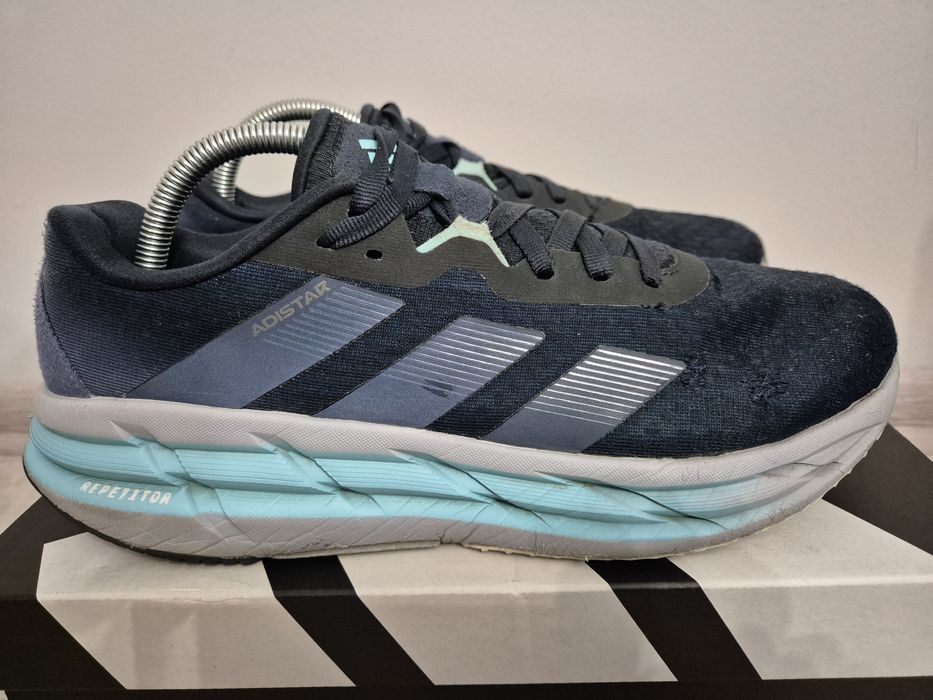 Buty męskie do biegania Adidas Adistar rozmiar 42.