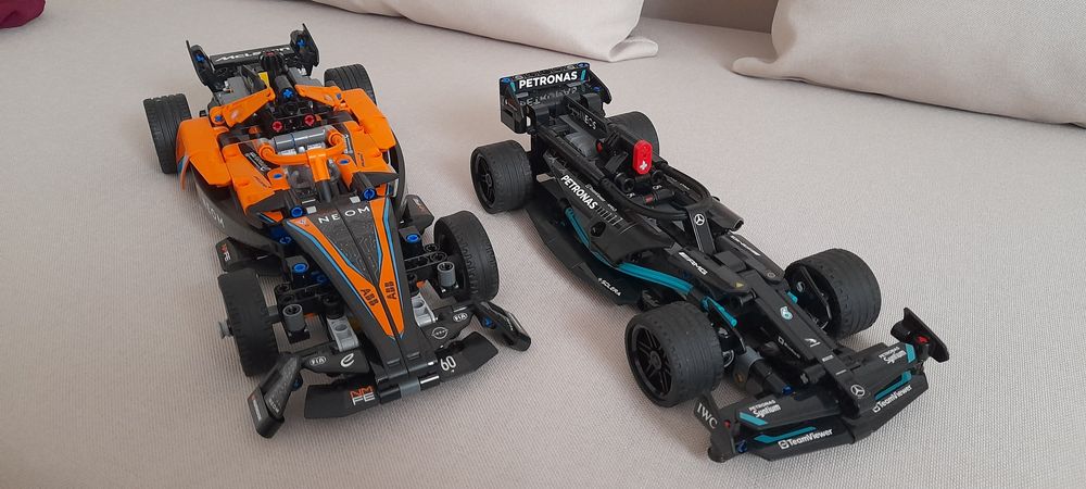 Lego Technic 42165 + 42169 montados