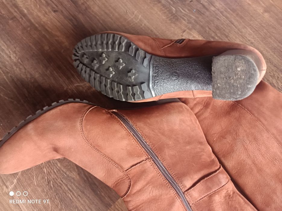 Kozaki Ryłko rozmiar 37