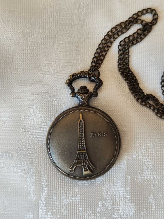Relógio de bolso Torre Eiffel - NOVO