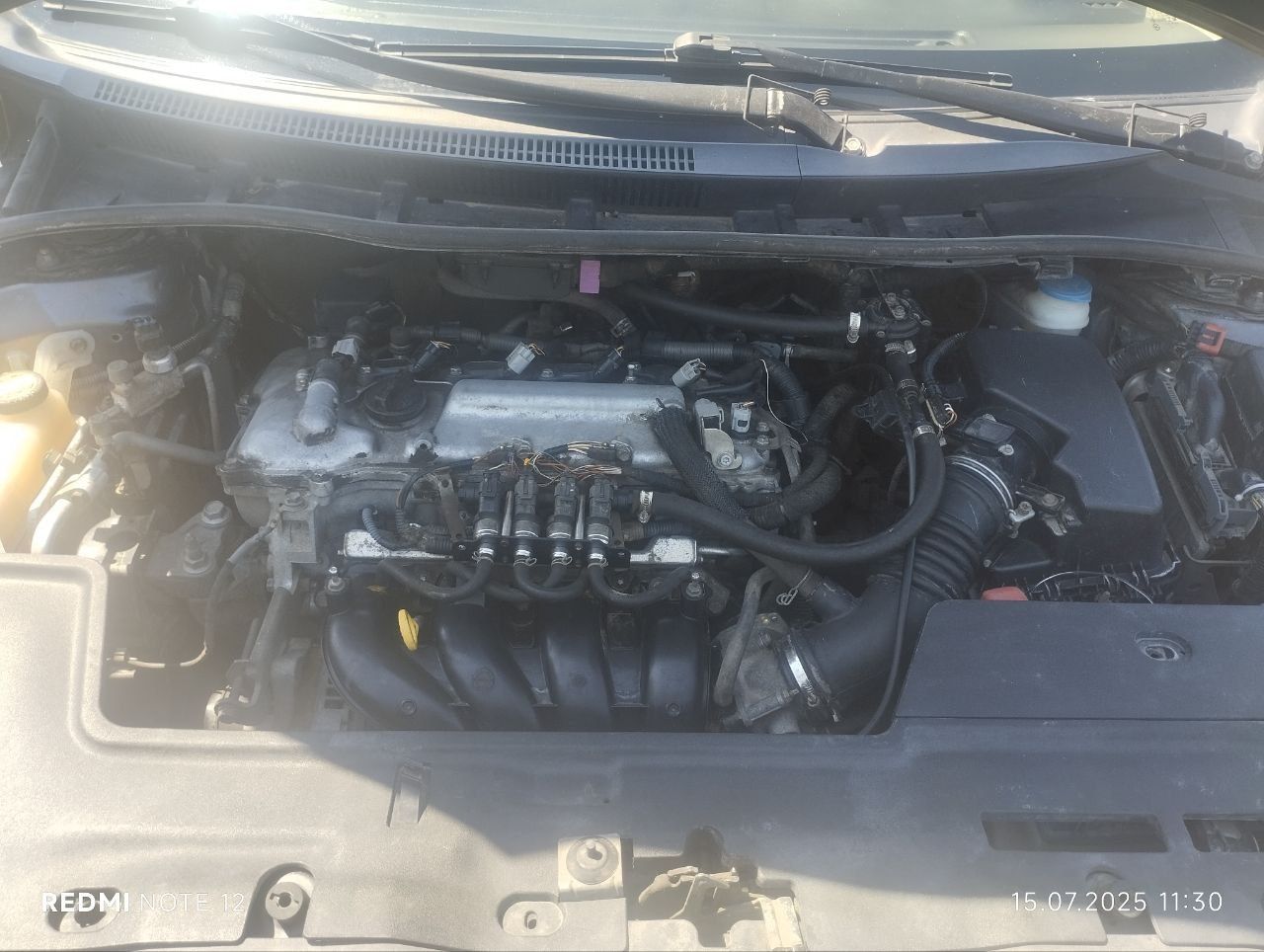 Toyota Corolla E150 1.6 / Газ-Бензин / Робот