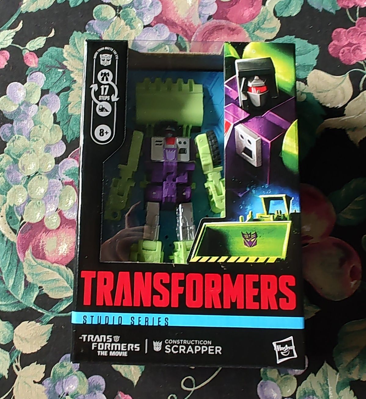 Transformers studio series 86 bonecrusher, scrapper ,bulkhead