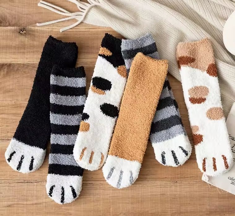 Теплые плюшевые женские носки кошачьи лапки