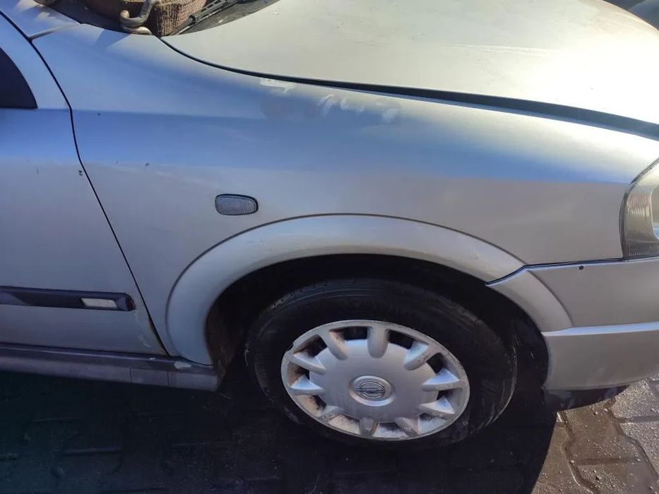 błotnik prawy przedni przód opel astra g ii hb z147