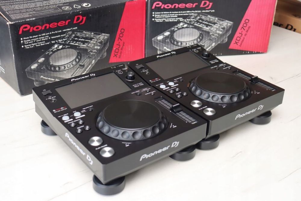 Комплект DJ програвачів Pioneer XDJ-700