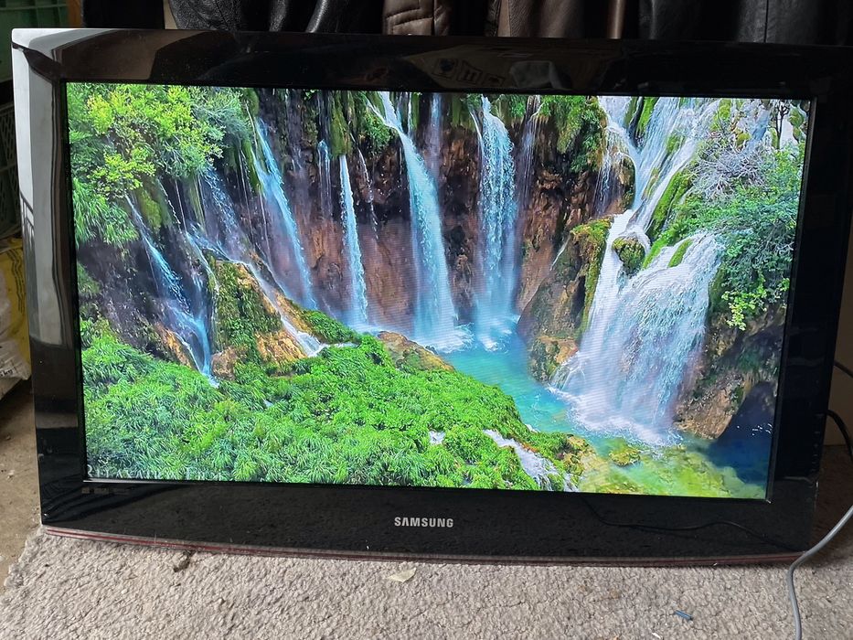 Telewizor samsung 32 CALE LE32B450C4WXXH