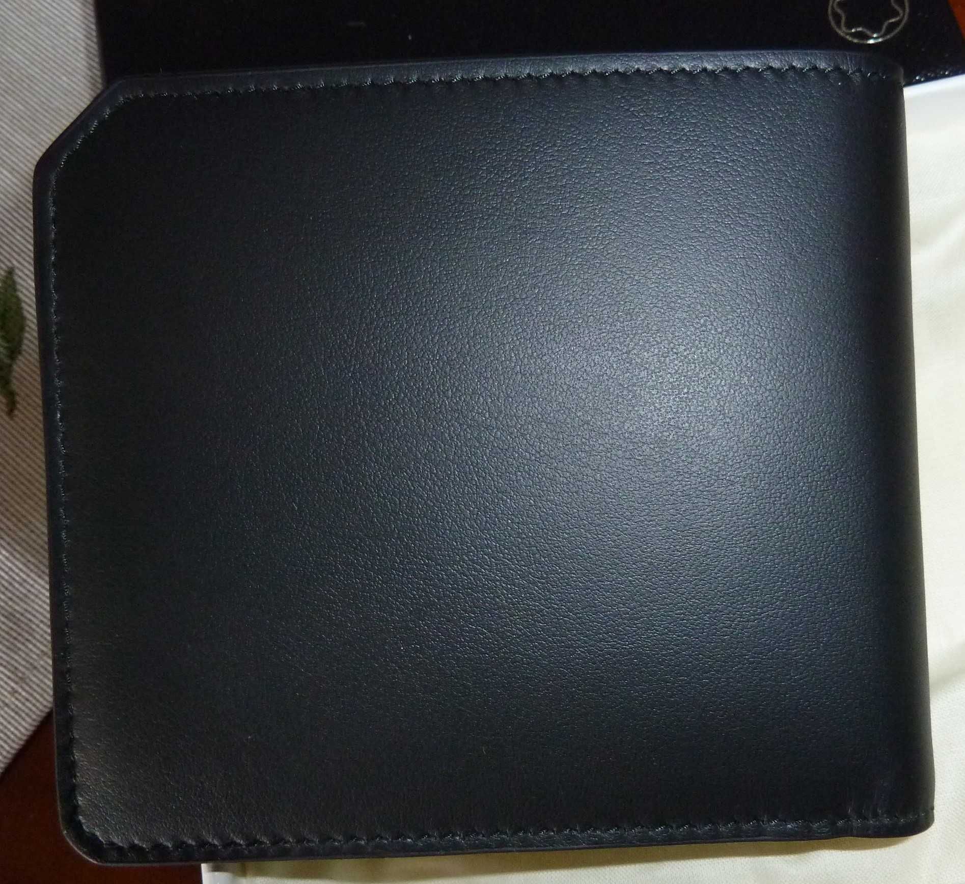 Carteira nova Montblanc 8 CC