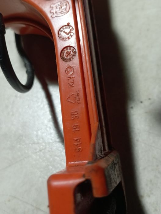 Oferuję części po pilarkach, Partner 351, Husqvarna,oraz Stihl.