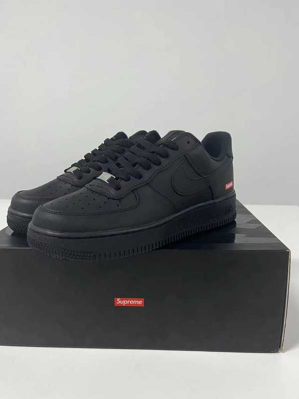 Nike Air Force 1 Low Supreme w kolorze czarnym 38-45