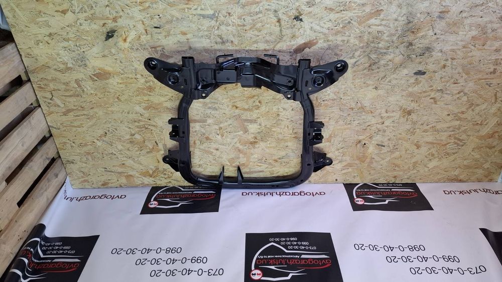 Подрамник передний підрамник передній Opel Corsa C Combo C Meriva A