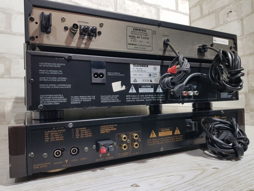 Стерео тюнери FM/AM/FINE ARTS  Grundig T-907, Telefunken DT-1500, б/у