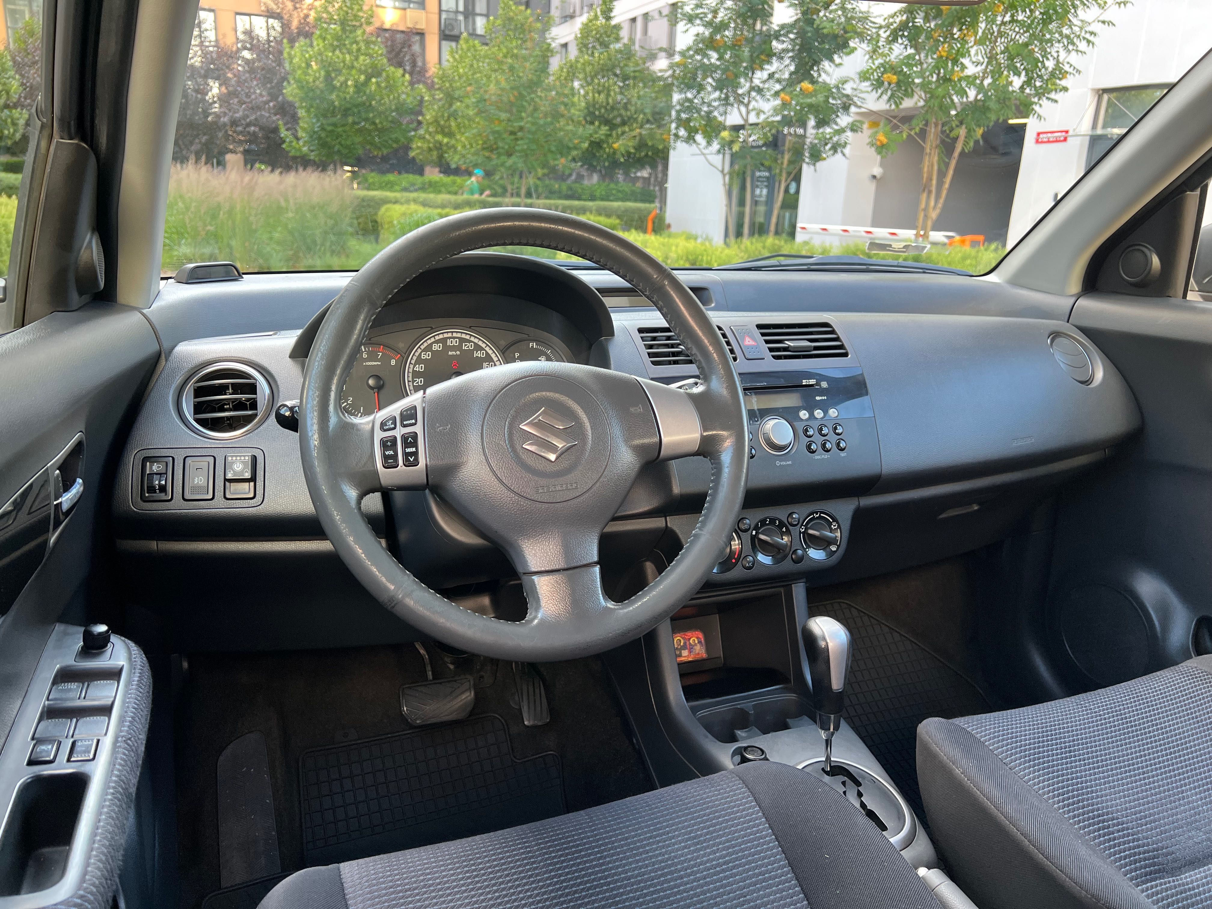 Suzuki Swift 1.5 avtomat  сузуки свифт