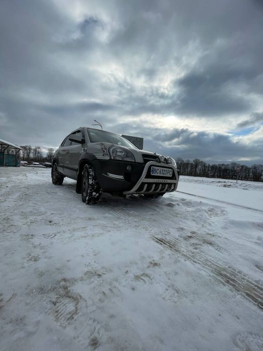Продається Hyundai Tucson, 2008р.
Бензин, 2.0
Механічна коробка