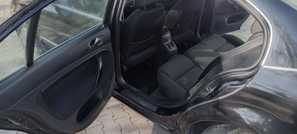 Шкода суперб 1.8 газ бензин