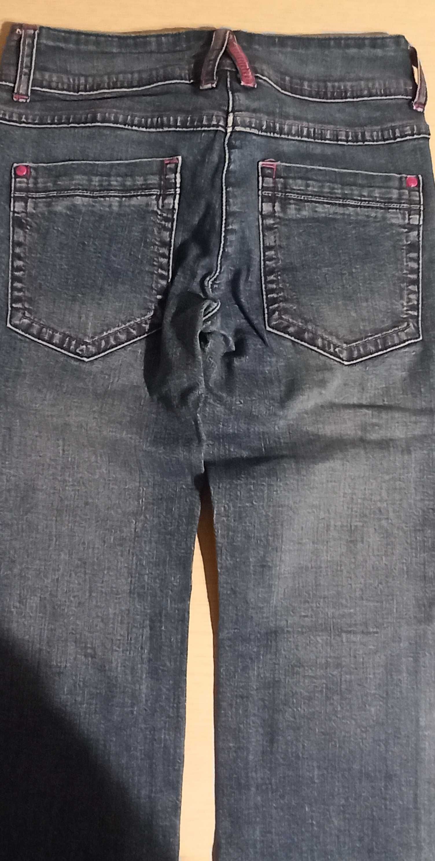 Spodnie dziewczęce 146, jeansowe