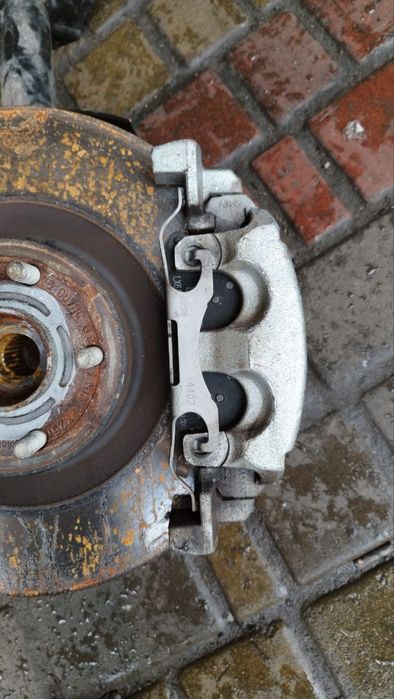 Ford Escape Kuga hybrid куга ескейп цапфа стойка