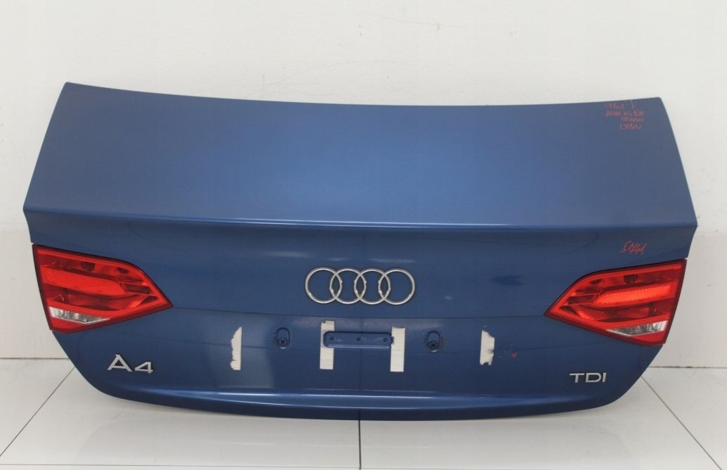 Крышка багажника Audi A4 B8 2008-2012 дорестайлинг ляда