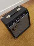 Amplificador Fender Frontman 10G
