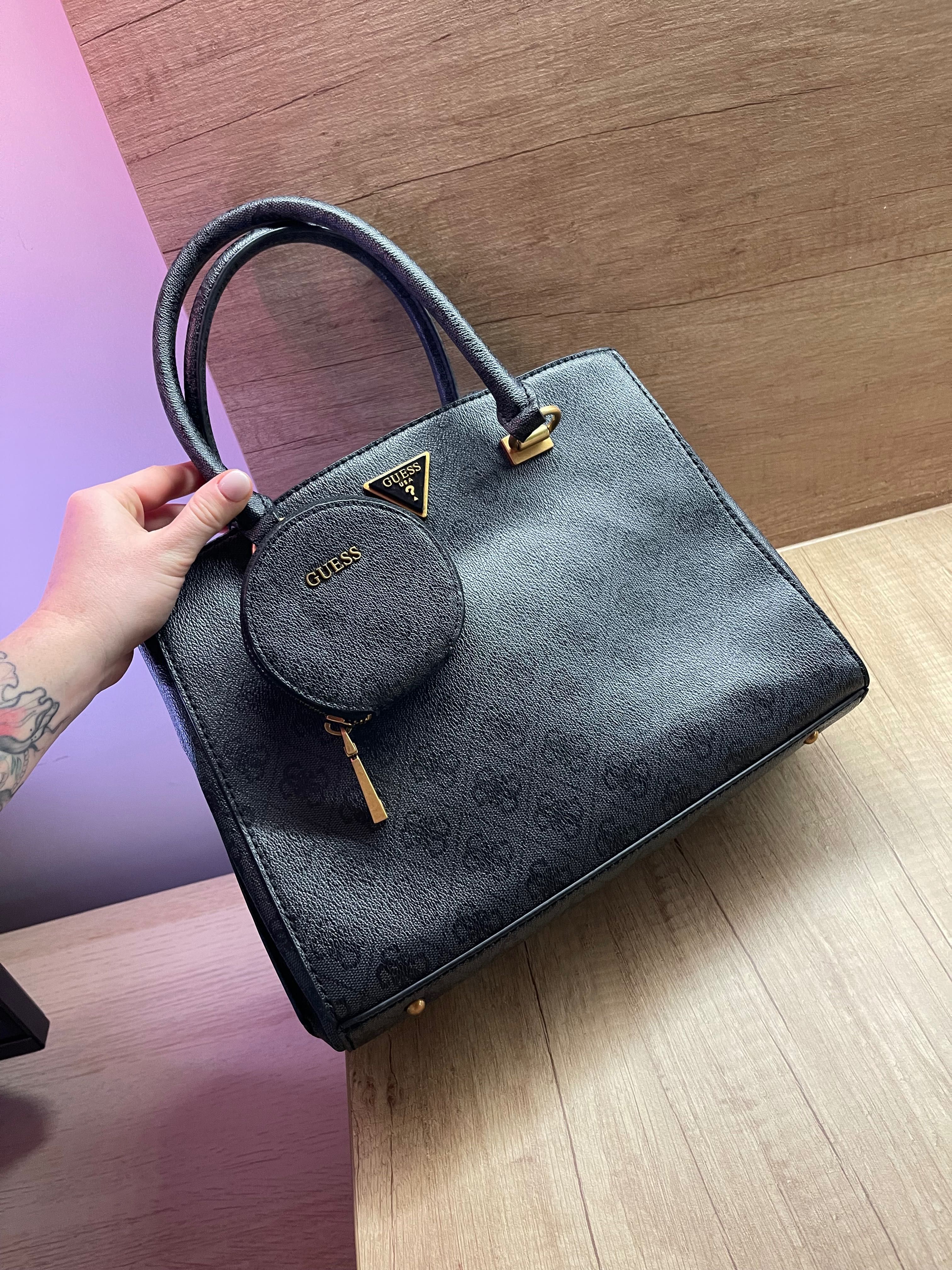 Torebka Guess Alexie Girlfriend Satchel