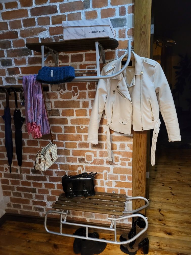 Sanki Wieszak na ubrania półka ławeczka szafka retro rustykalna
