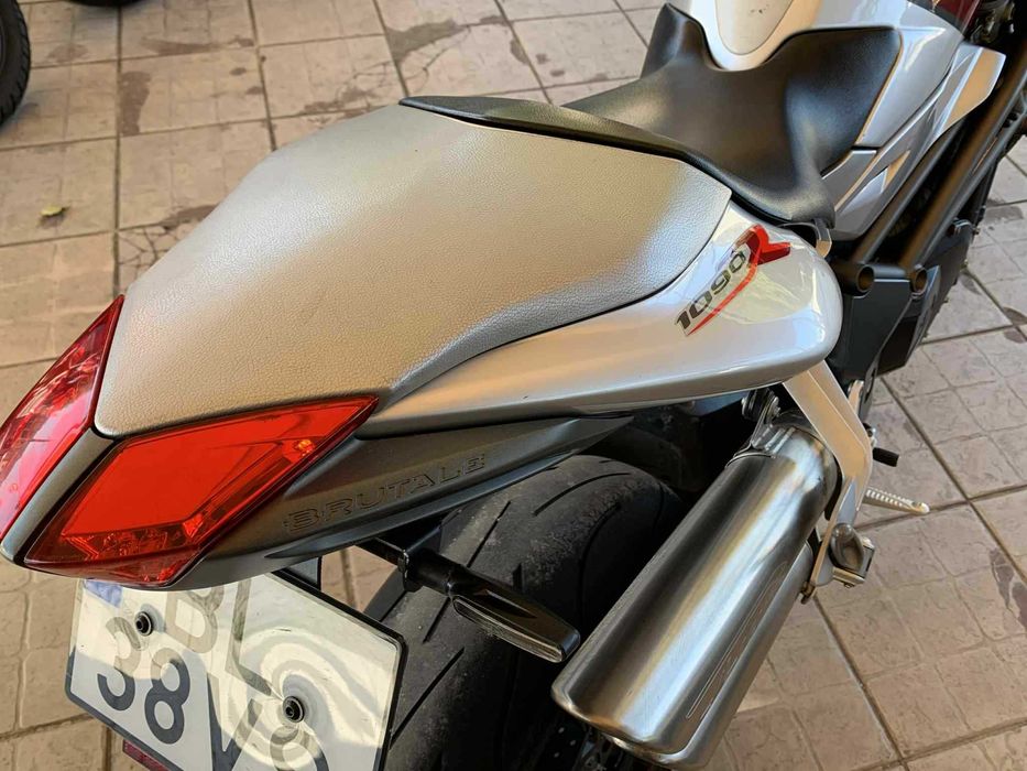 MV Augusta Brutale 1090RR