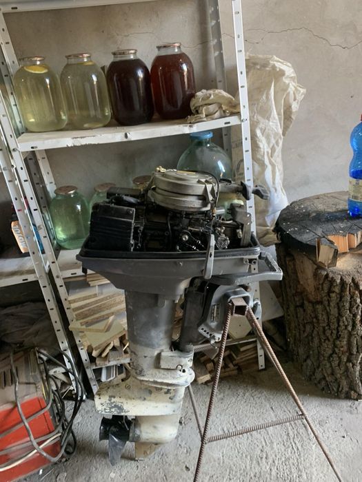 Suzuki 15 лодочний мотор 2тактний