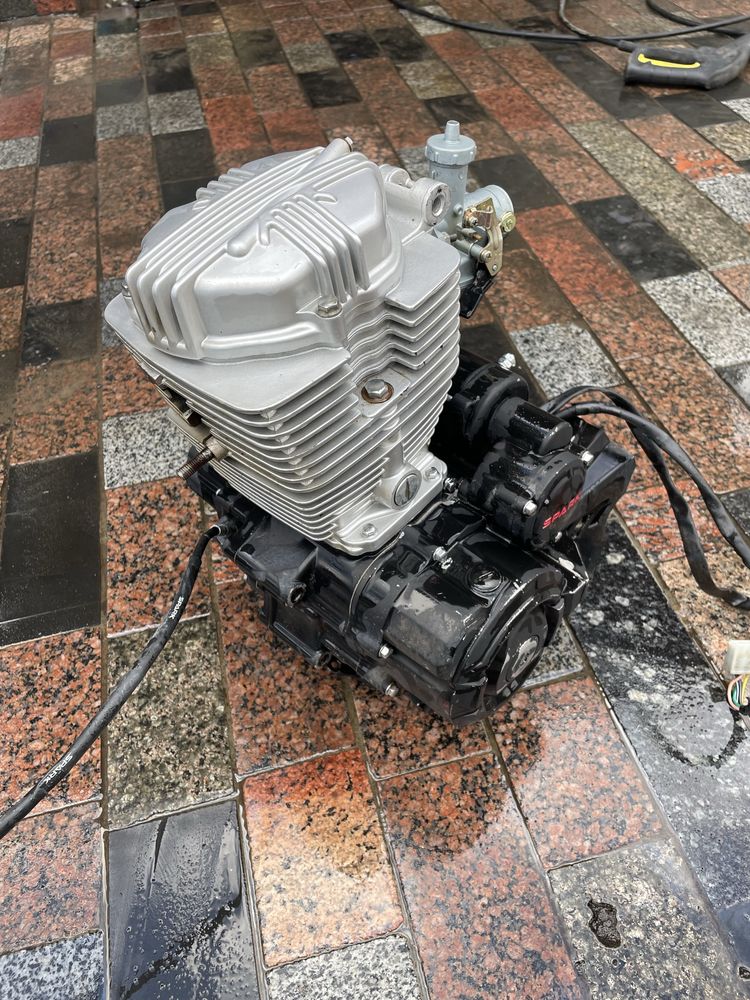Продам двигун від Spark SP200R-25i 164fml
