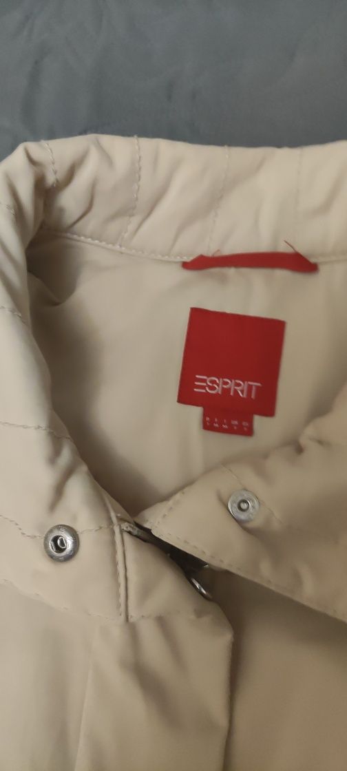 Куртка ветровка Esprit