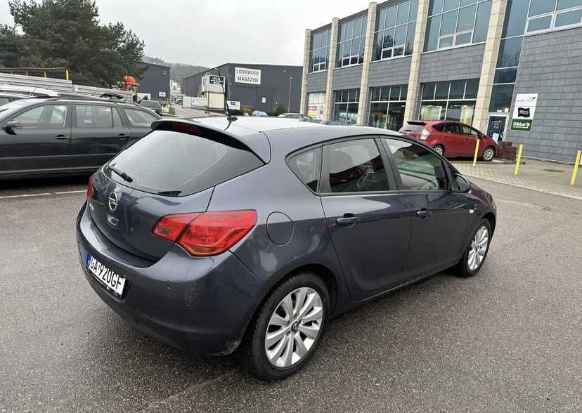 Opel Astra 1.6 benzyna + Gaz