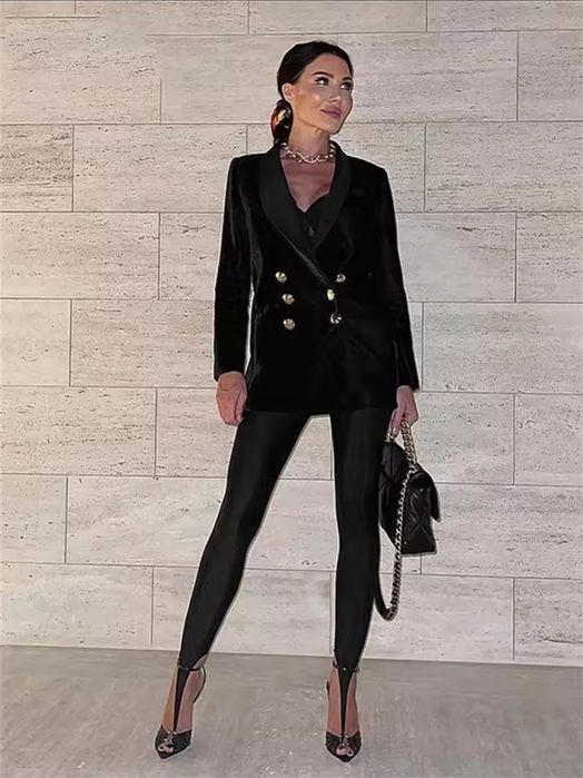 Трендовые леггинсы лосины со штрипками через палец