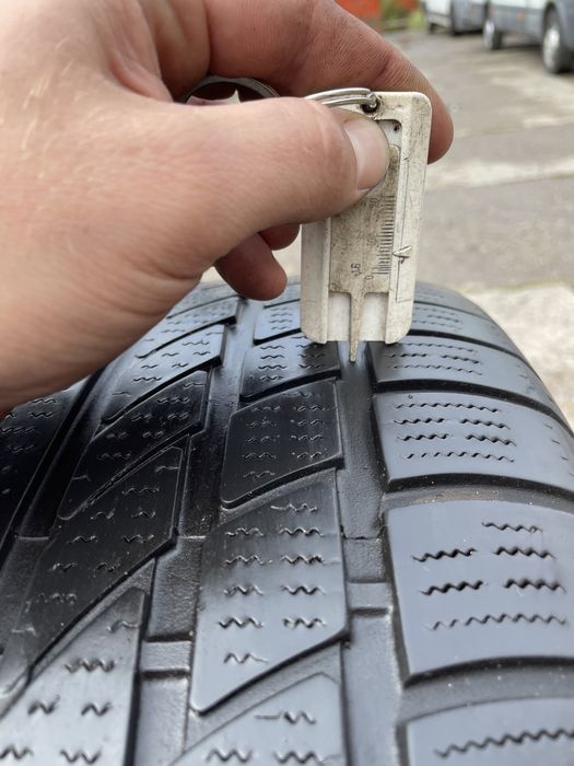 Opony 235/55r17 Hankook Icebear W300 - 2 sztuki zimowe