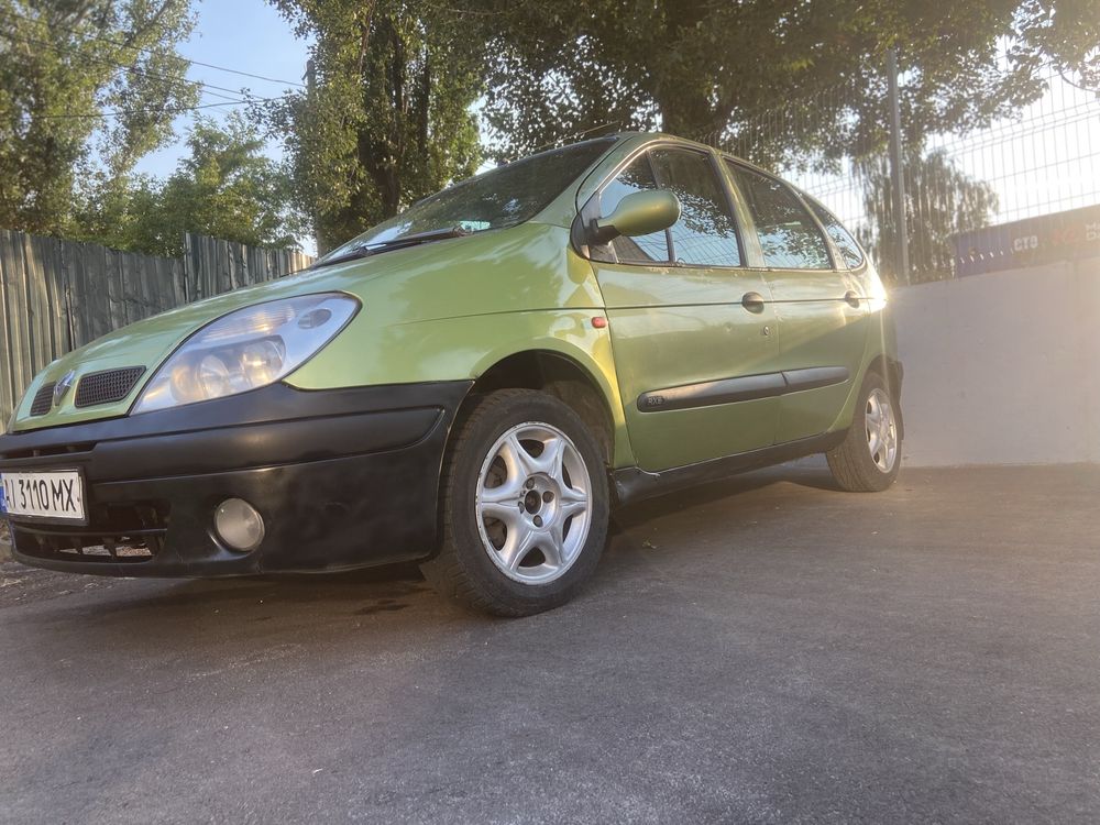Продам автівку Рено Сценік 2001.