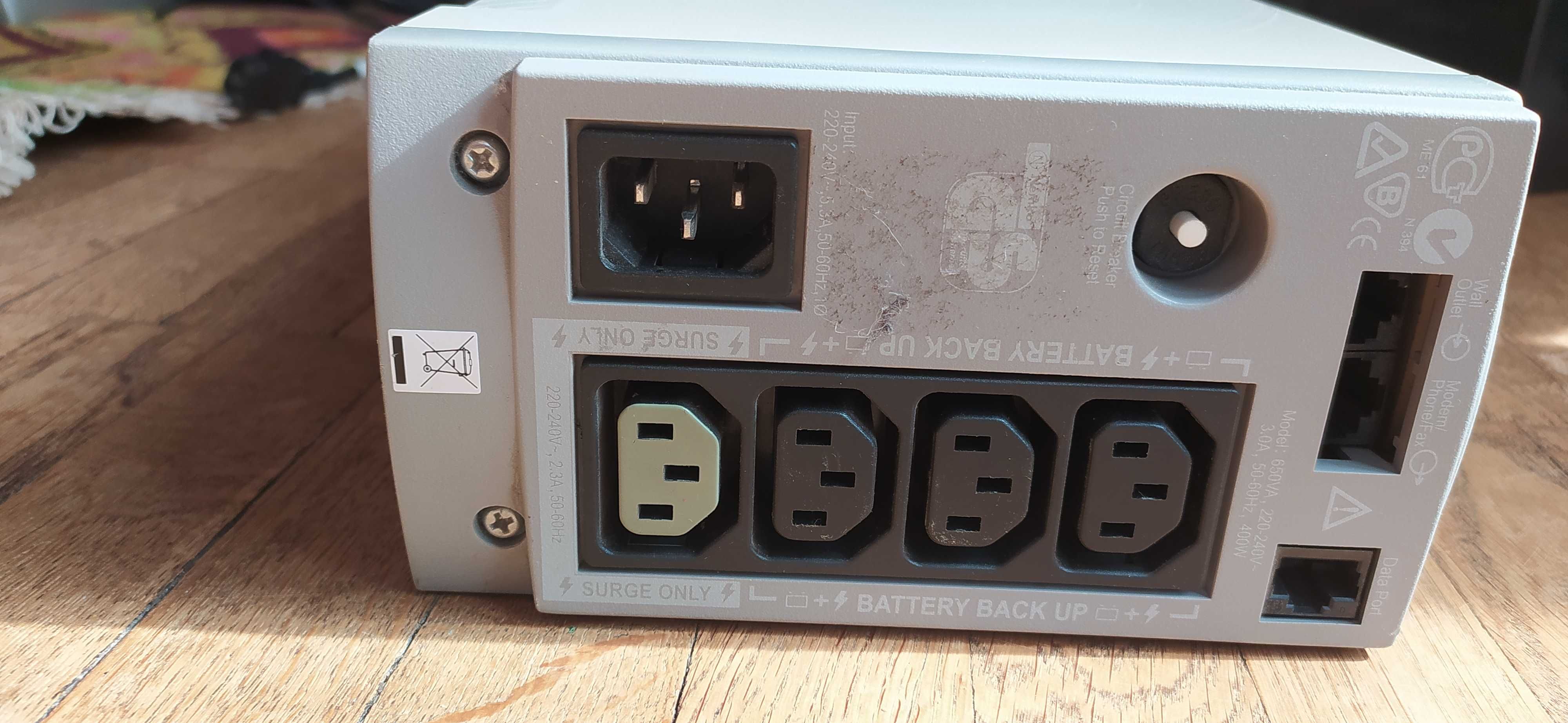 UPS, ИБП, бесперебойник APC CS 650, 400Вт, 12В
