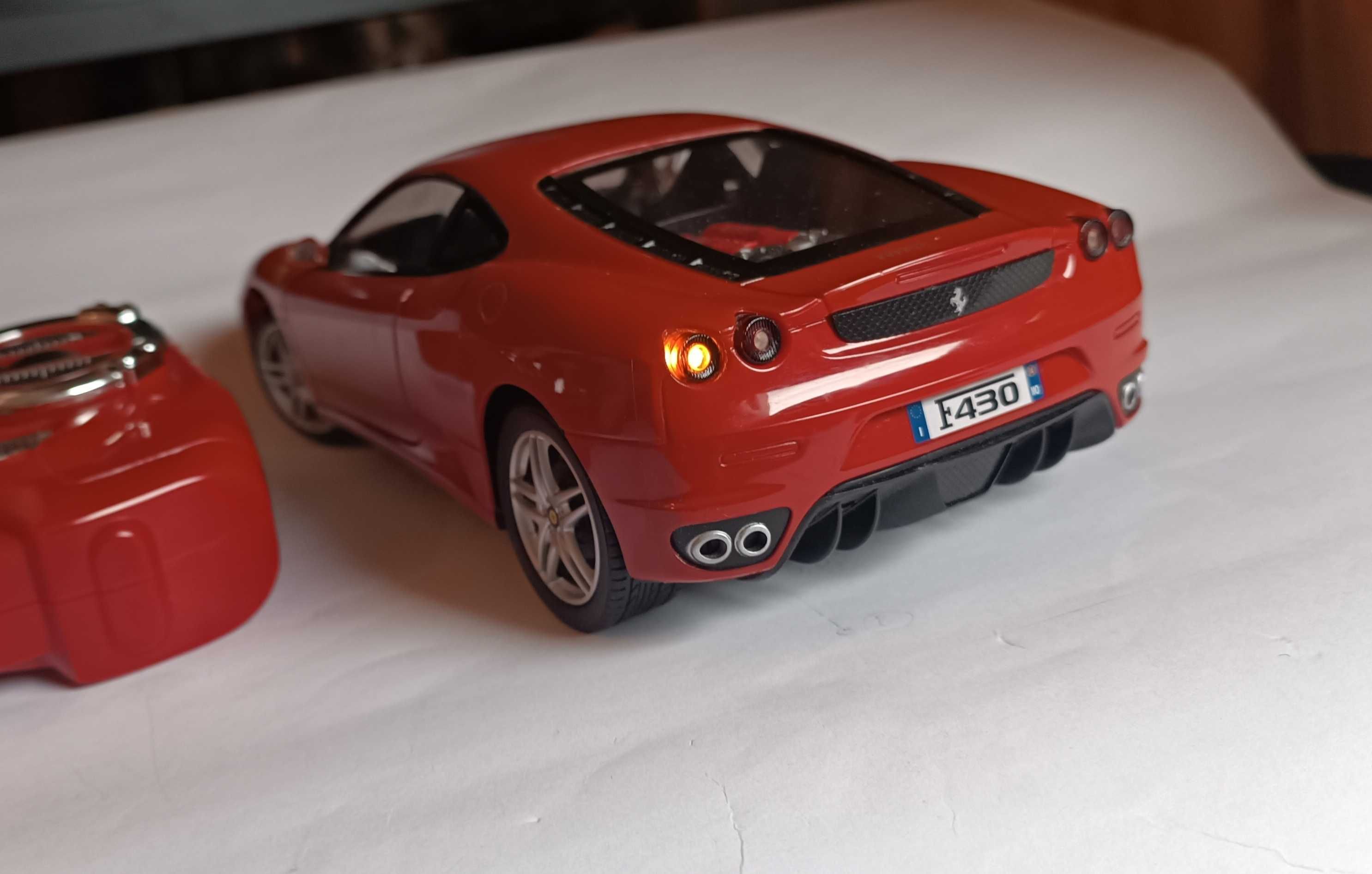 Машинка на радиоуправлении Silverlit - Ferrari F430