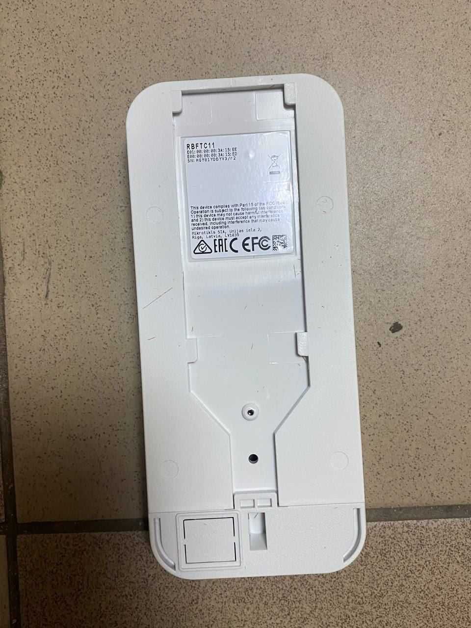 Медіаконвертер Mikrotik RBFTC11