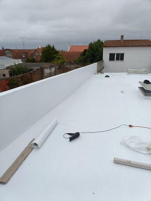 Encapsulamento de terraços com tela impermeável
